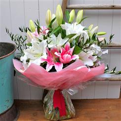 The Scented Lily Bouquet