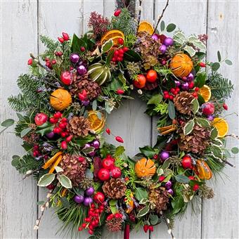 &#39;A Christmas Carol&#39; Door Wreath
