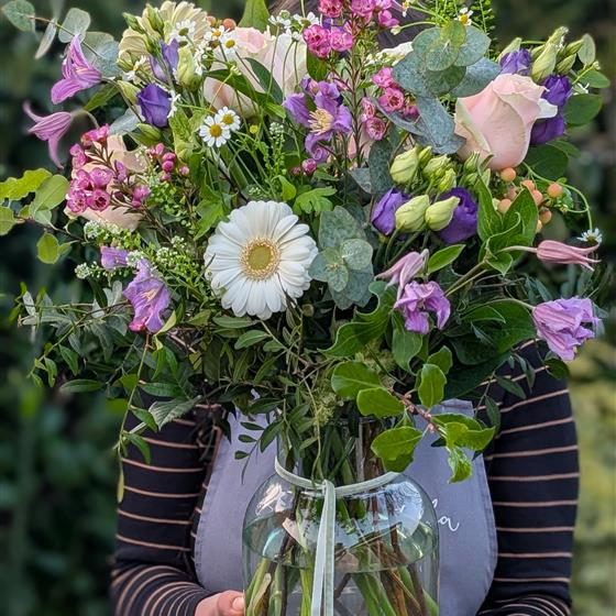 Wild Hedgrow Vase Arrangement - Country Elegance
