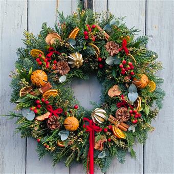 The 'Inglenook Cottage' Door Wreath